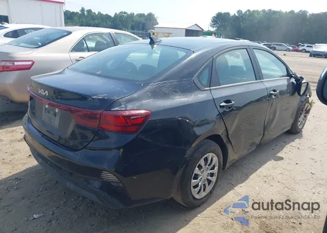 2024 Kia Forte Lx из США, поврежденный, VIN 3KPF24AD5RE767506